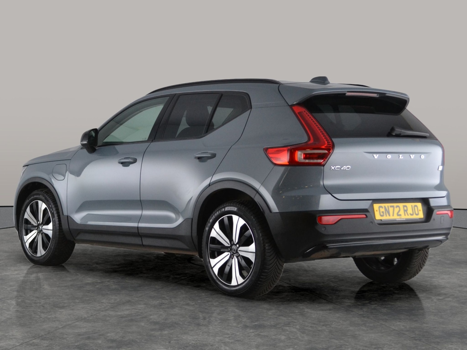 Used Volvo XC40 2022 for sale - 76750350: Photo 11