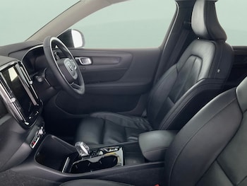 Used Volvo XC40 2022 for sale - 76750350: Photo