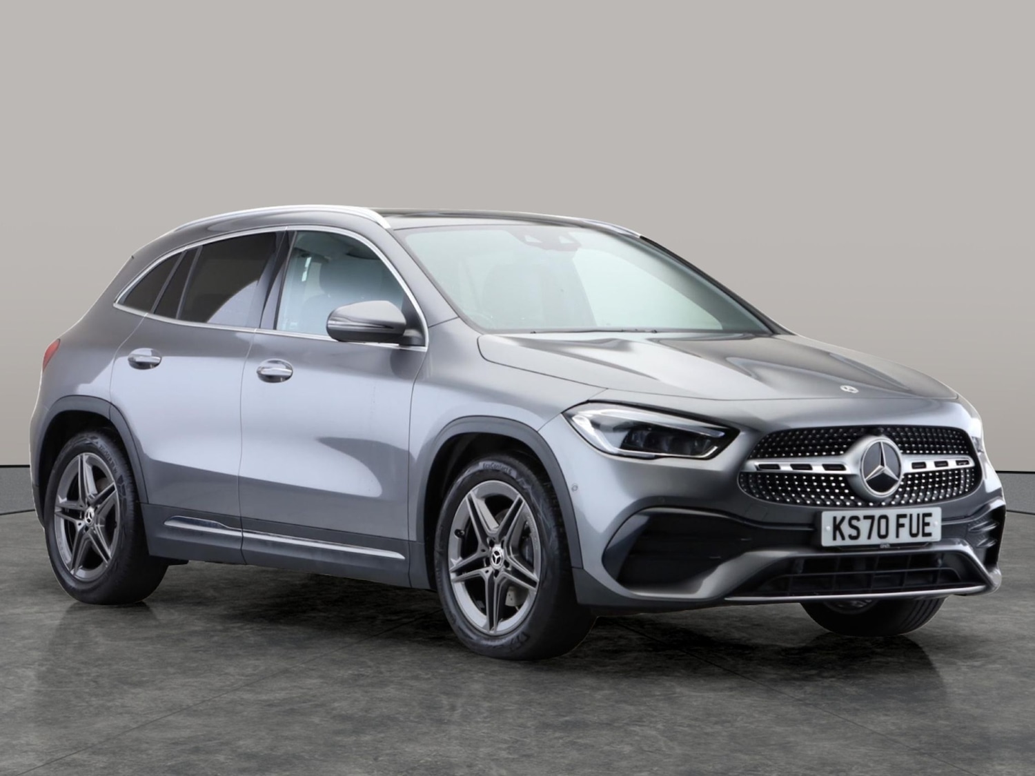 Used Mercedes-Benz GLA 2020 for sale - 77149050: Photo 4