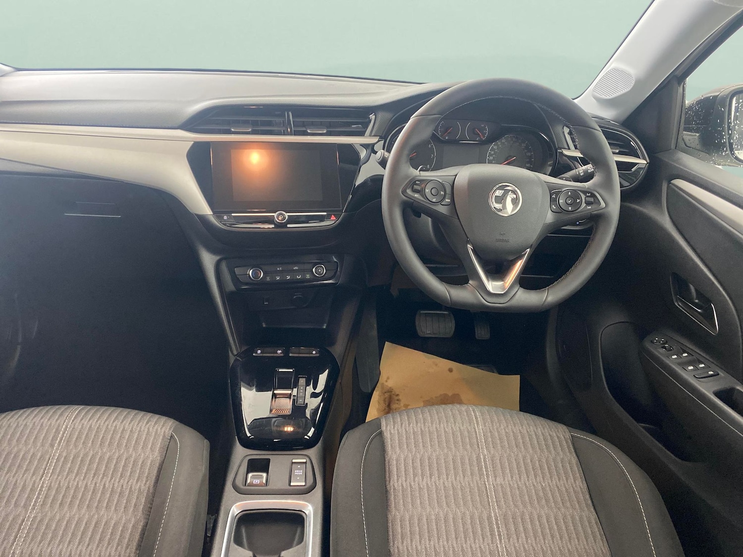 Used Vauxhall Corsa 2023 for sale - 77975827: Photo 4