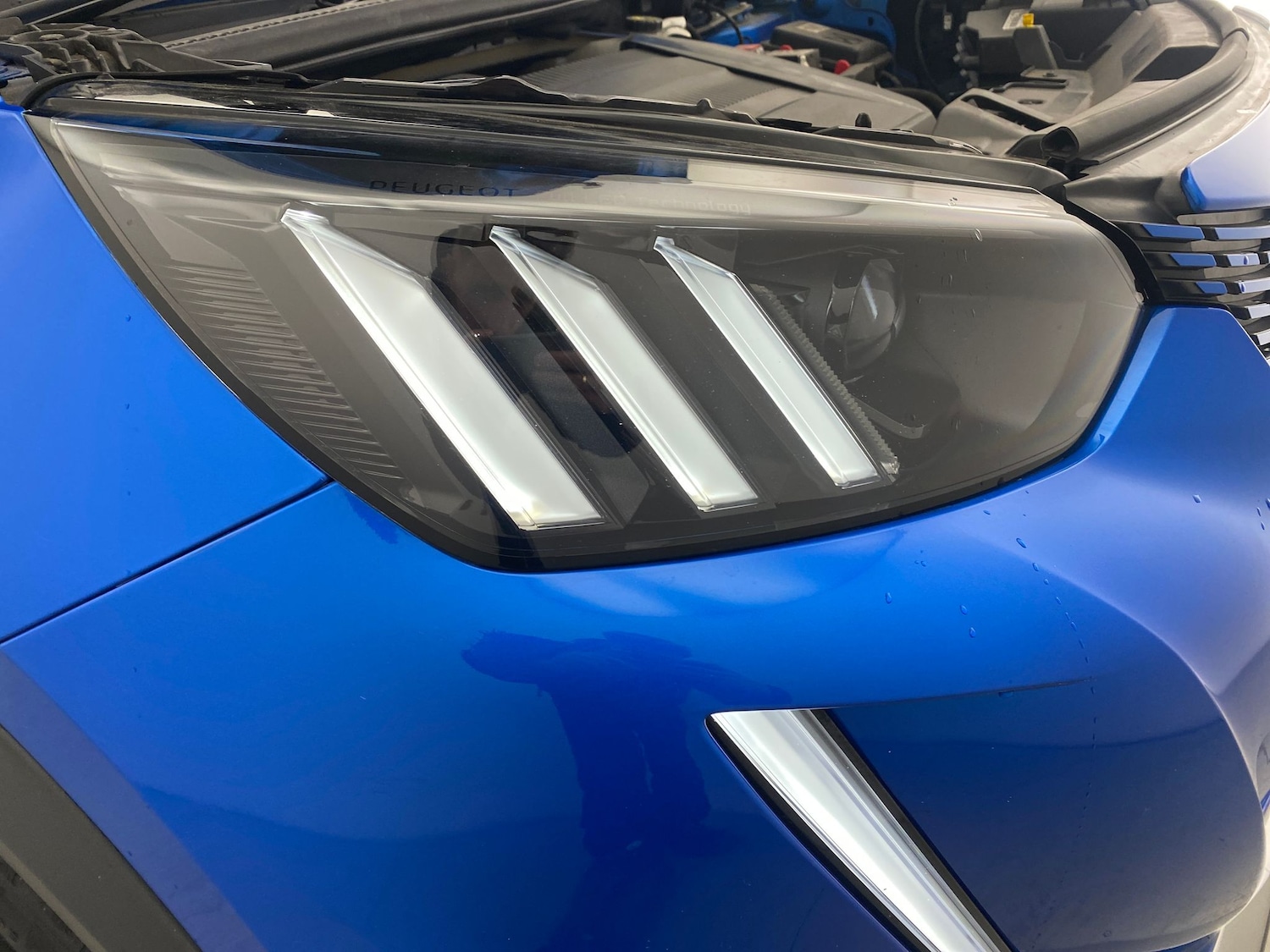 Used Peugeot E-2008 2022 for sale - 76403048: Photo 29