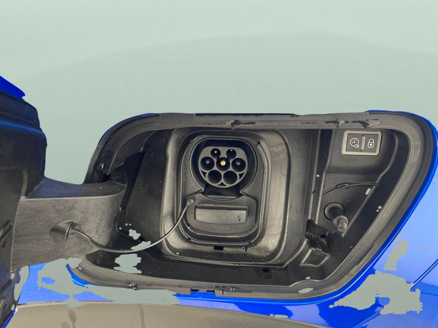 Used Peugeot E-2008 2022 for sale - 76403048: Photo 34