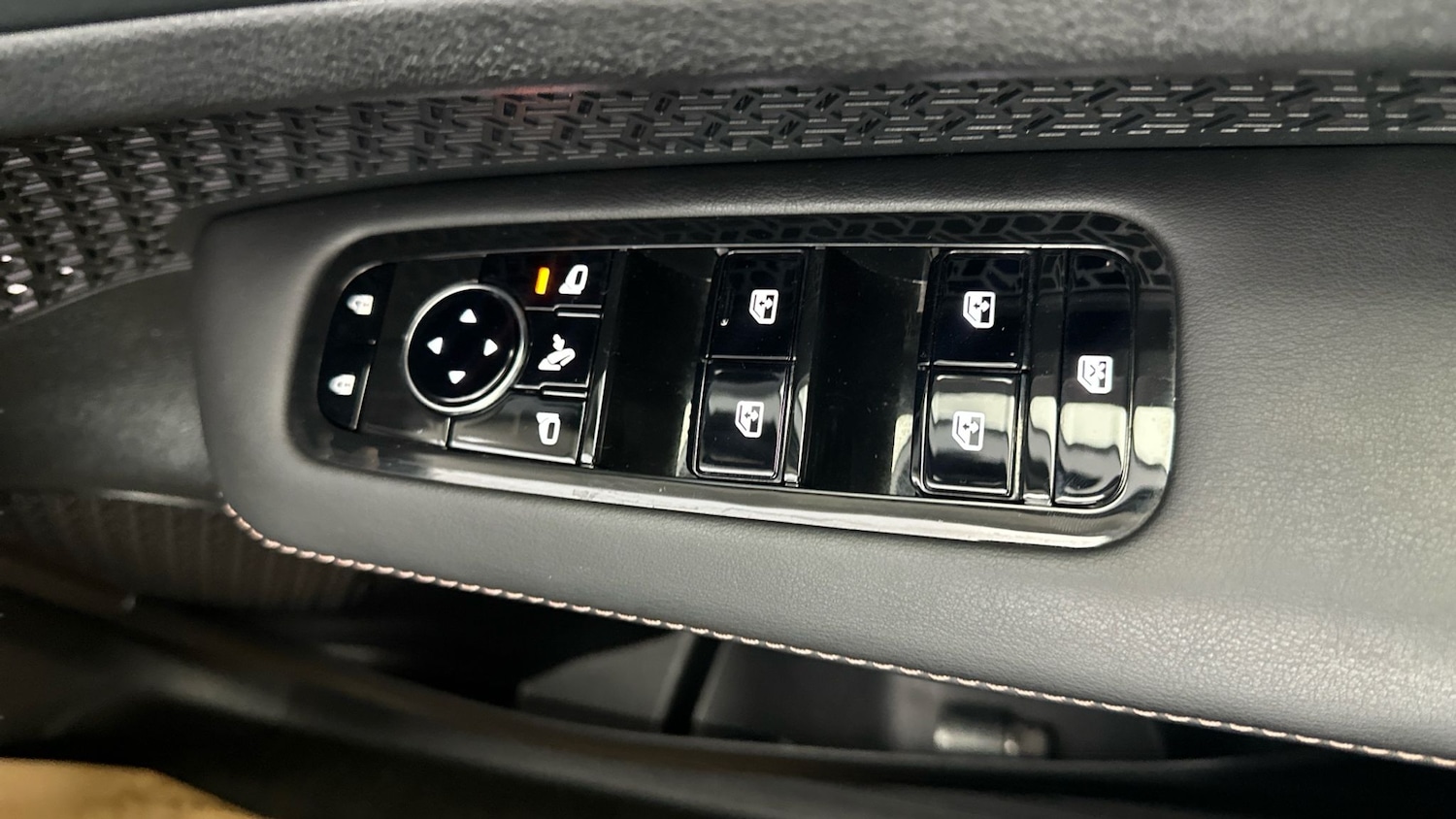 Used Nissan ARIYA 2024 for sale - 77918337: Photo 33