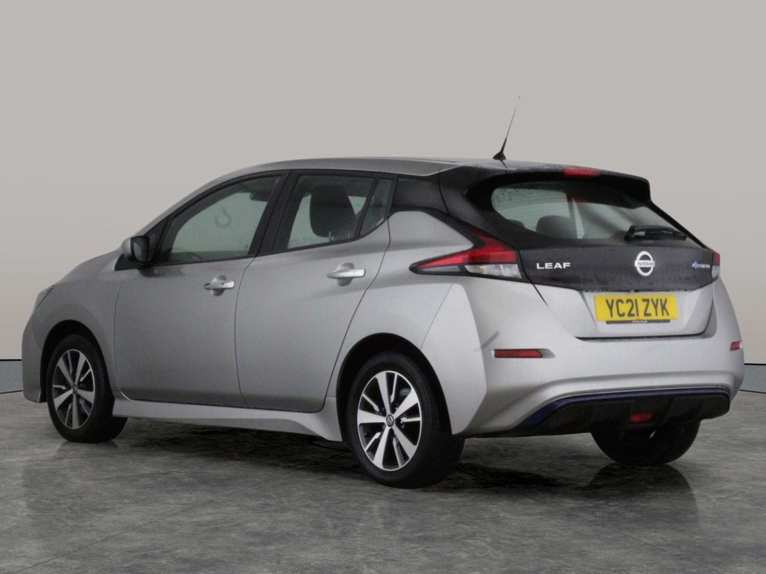 Used Nissan Leaf 2021 for sale - 77614924: Photo 13