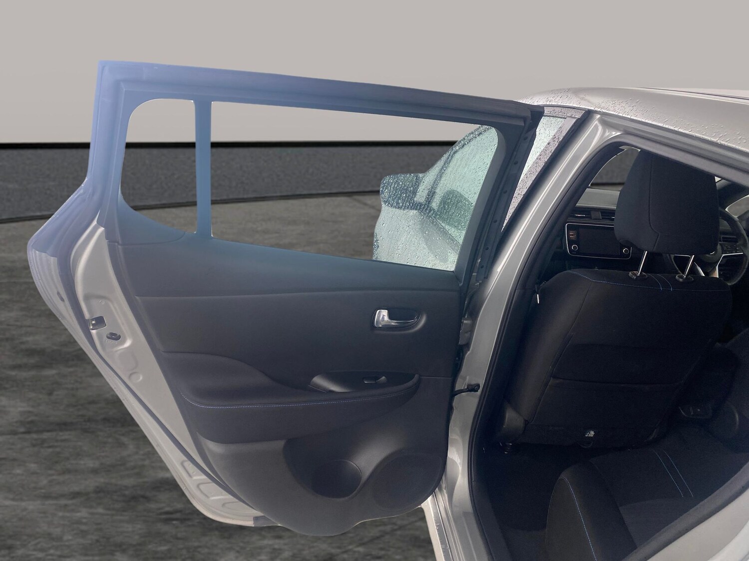 Used Nissan Leaf 2021 for sale - 77614924: Photo 22