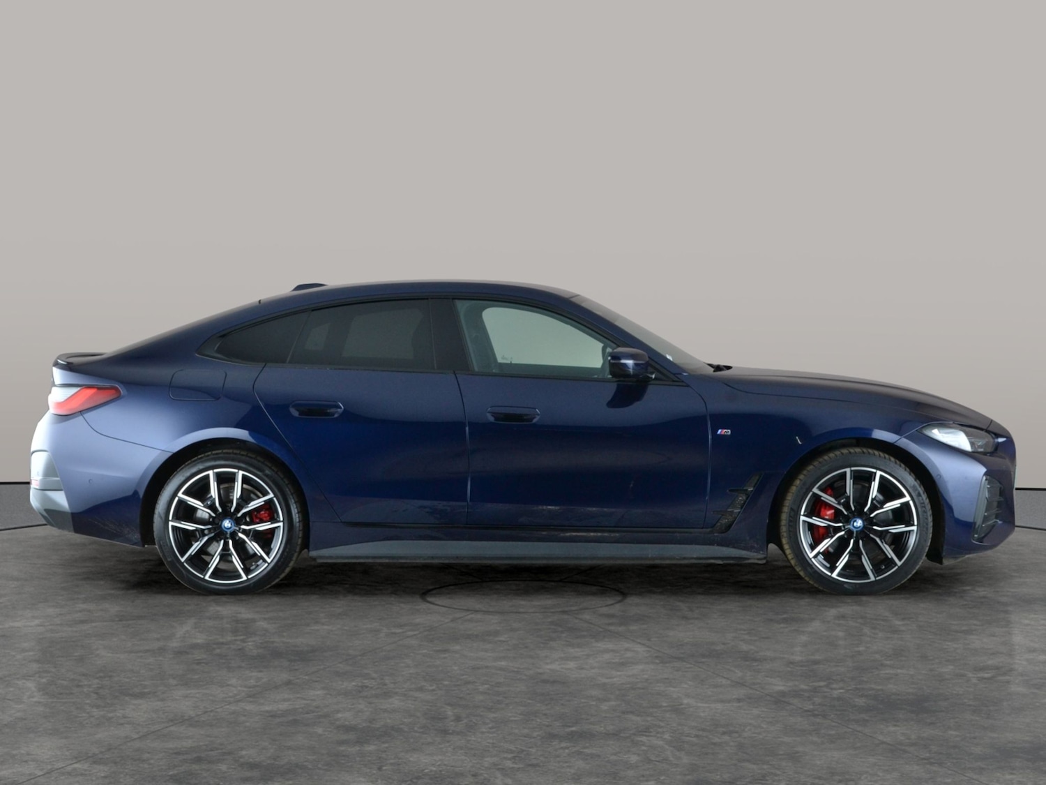 Used BMW i4 2023 for sale - 77831490: Photo 11