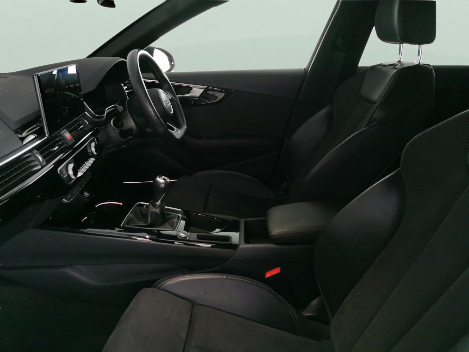 Used Audi A4 2021 for sale - 77529951: Photo 4