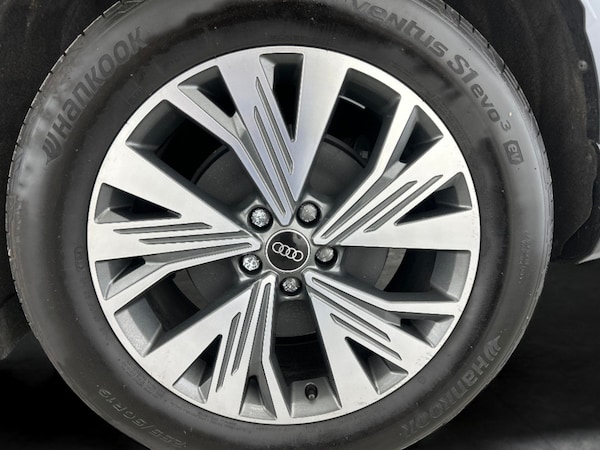 Used Audi Q4 e-tron 2025 for sale - 75616918: Photo 14