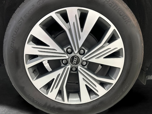 Used Audi Q4 e-tron 2025 for sale - 75616918: Photo 15