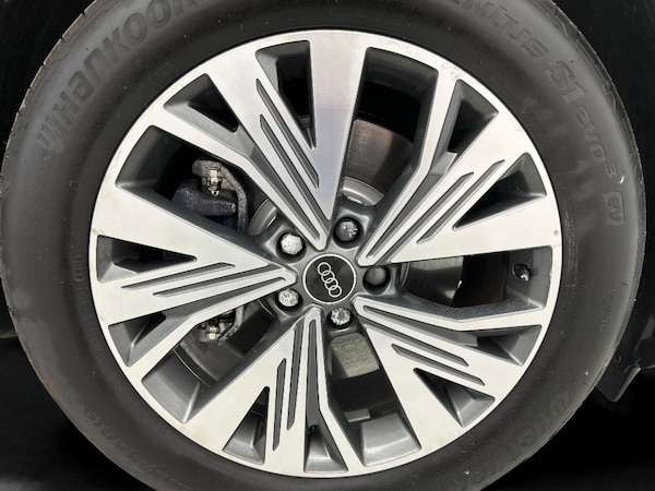 Used Audi Q4 e-tron 2025 for sale - 75616918: Photo 17