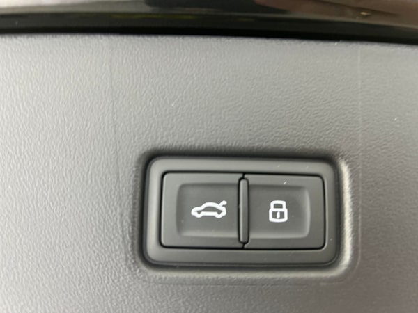 Used Audi Q4 e-tron 2025 for sale - 75616918: Photo 27