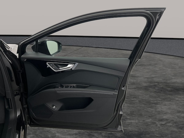 Used Audi Q4 e-tron 2025 for sale - 75616918: Photo 31