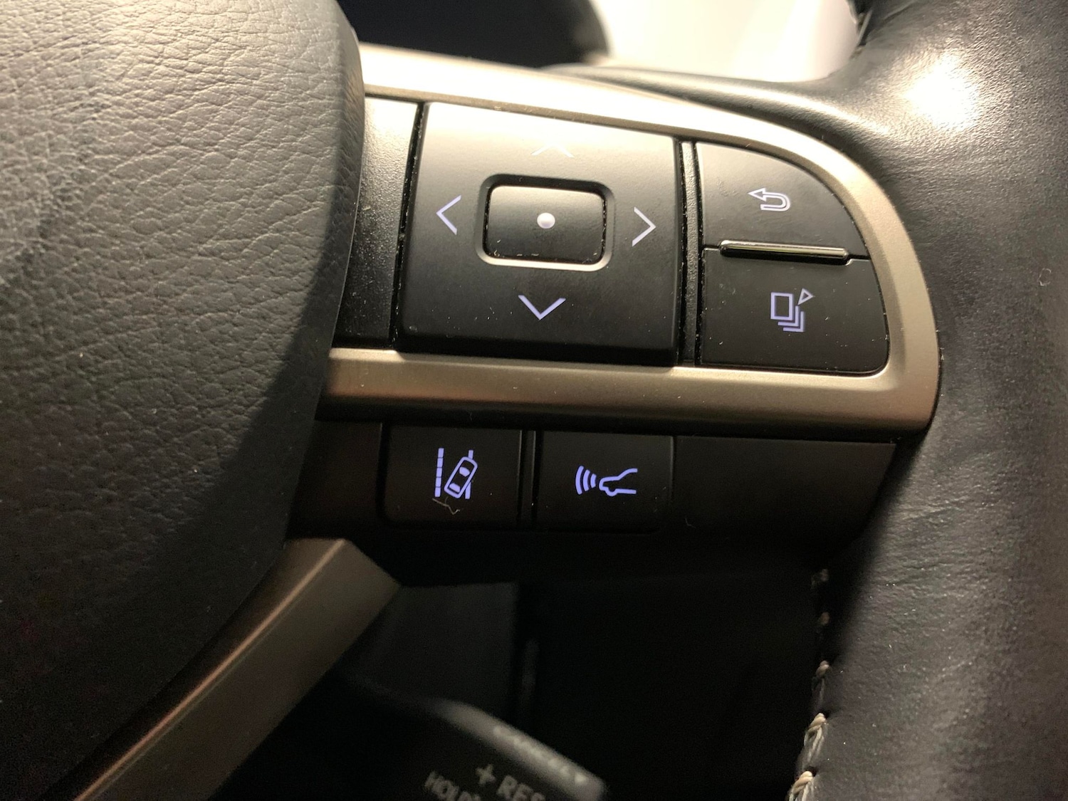 Used Lexus RX 2021 for sale - 77036589: Photo 26