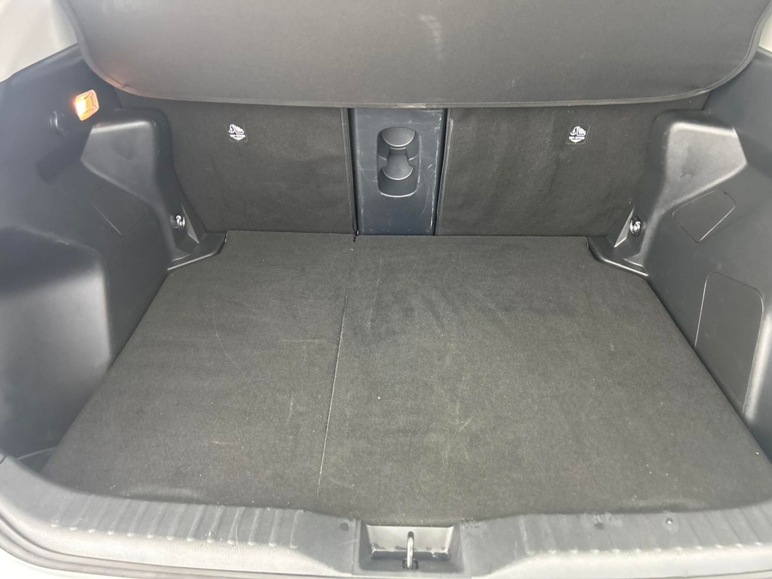 Used Toyota Yaris Cross 2023 for sale - 76128737: Photo 35