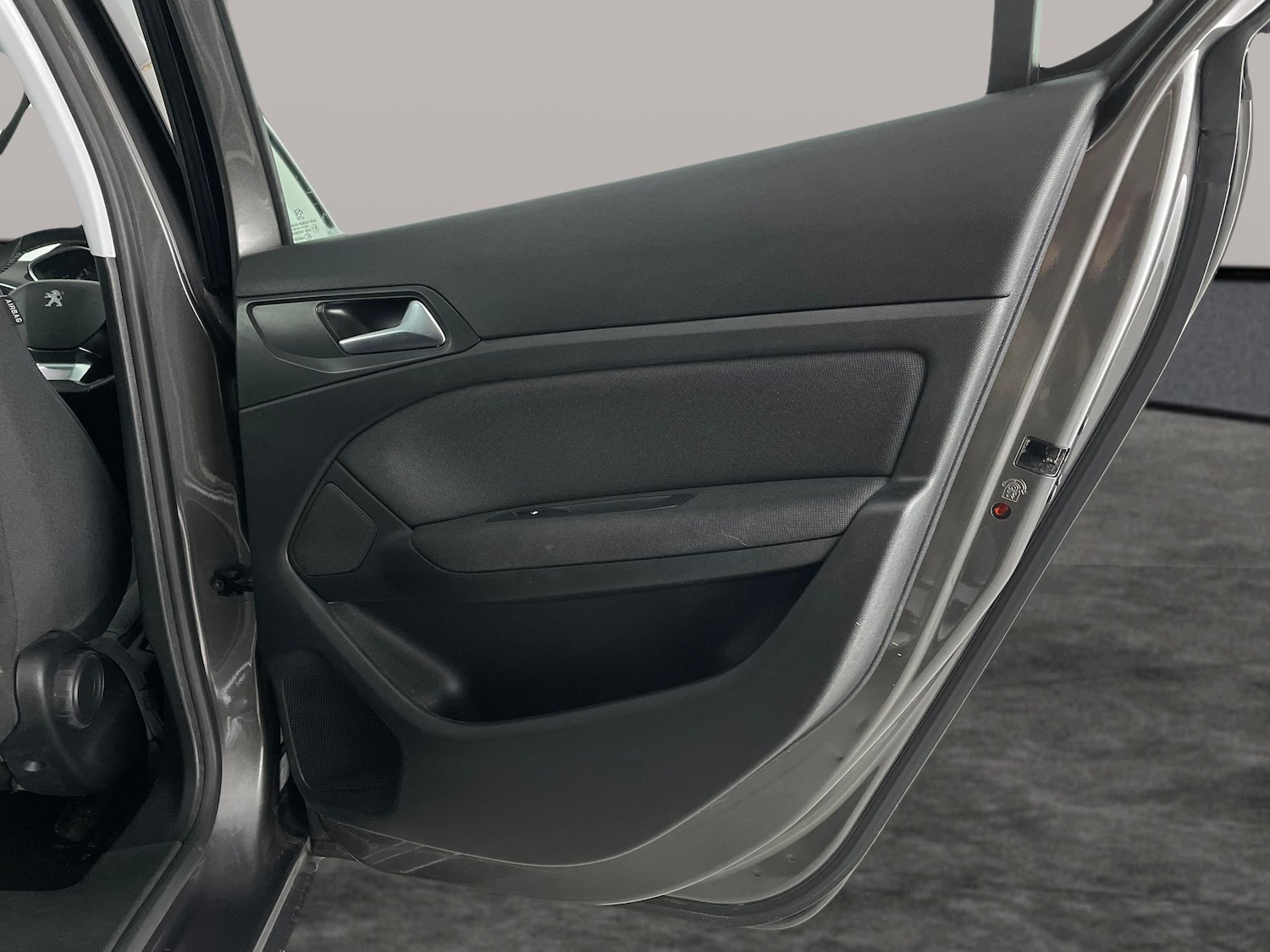 Used Peugeot 308 2020 for sale - 77676005: Photo 30