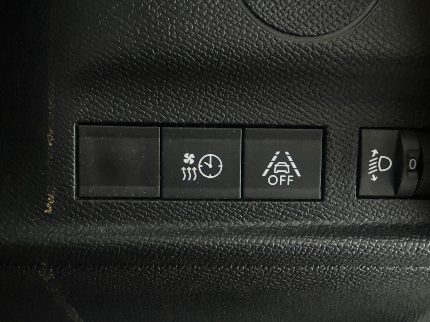 Used Citroen e-C4 2022 for sale - 76609892: Photo 19