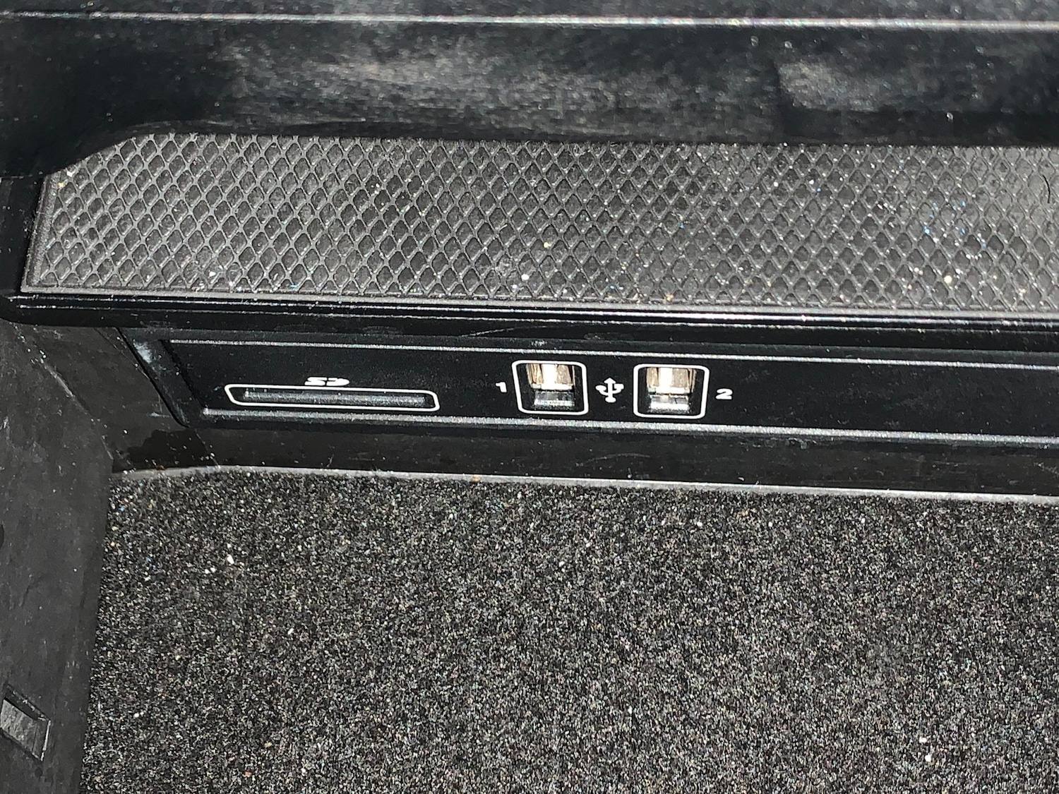 Used Mercedes-Benz C Class 2019 for sale - 76958280: Photo 16