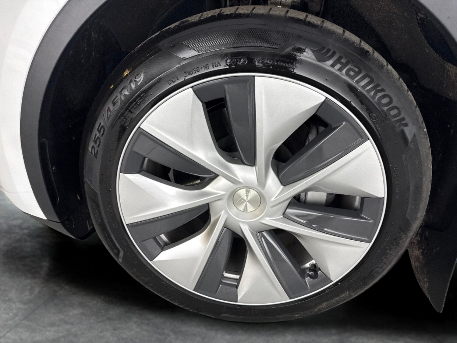 Used Tesla Model Y 2022 for sale - 77972185: Photo 29