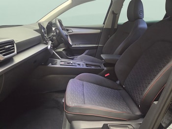 Used SEAT Leon 2023 for sale - 79473977: Photo