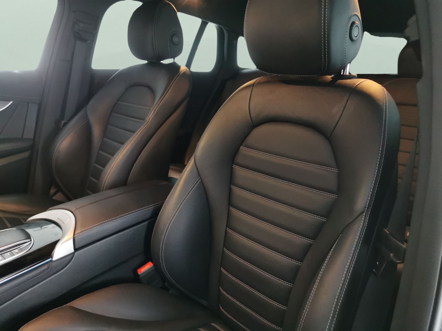 Used Mercedes-Benz EQC 2022 for sale - 76704046: Photo 7