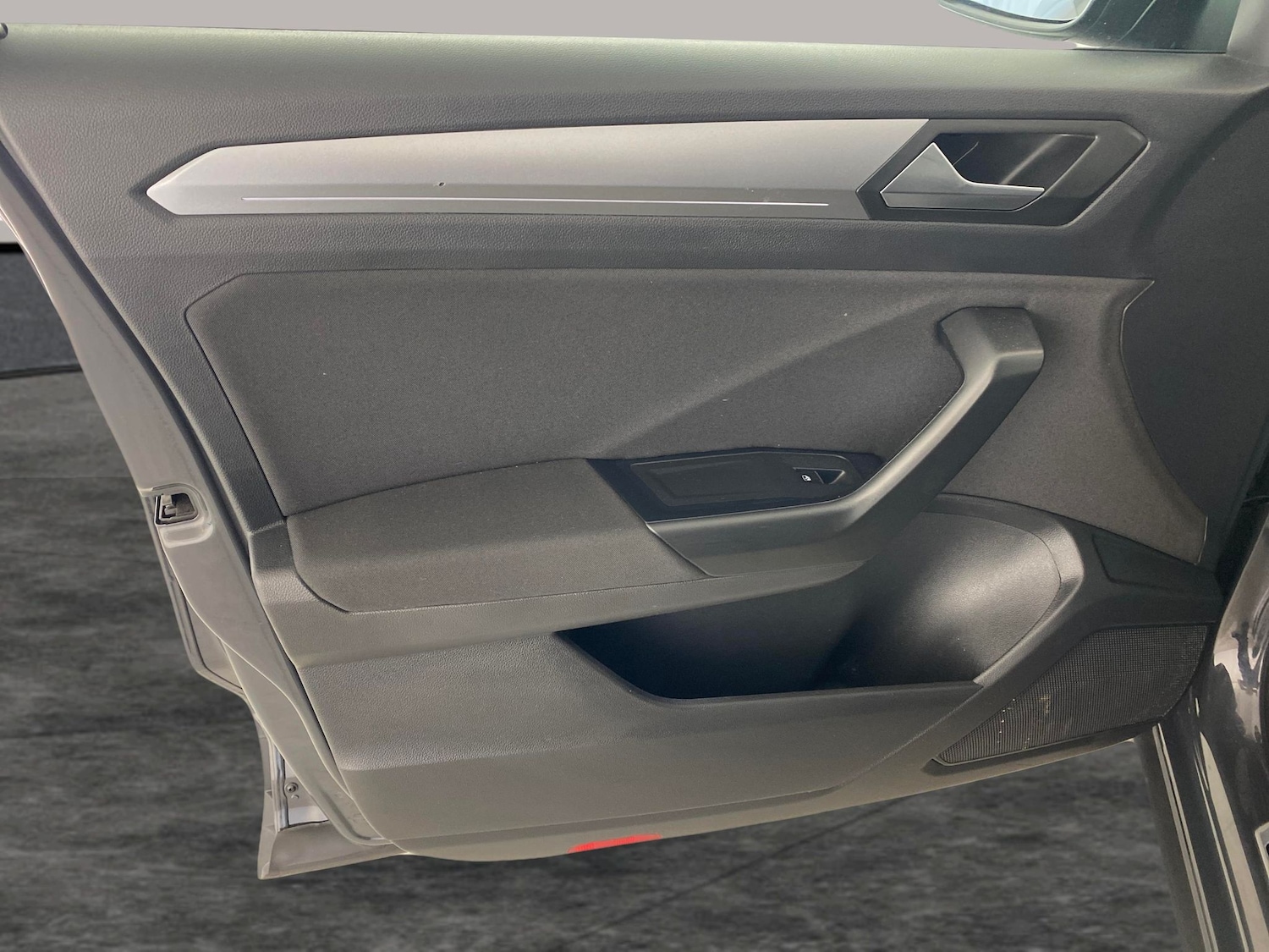 Used Volkswagen T-Roc for sale - 77239775: Photo 22