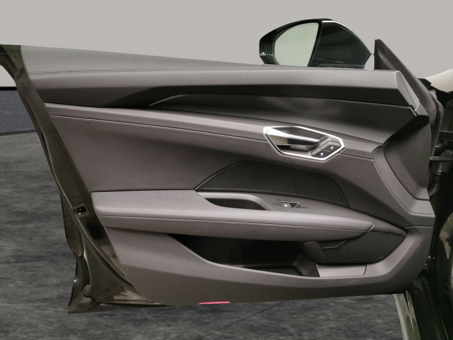 Used Audi e-tron GT 2022 for sale - 77239743: Photo 25