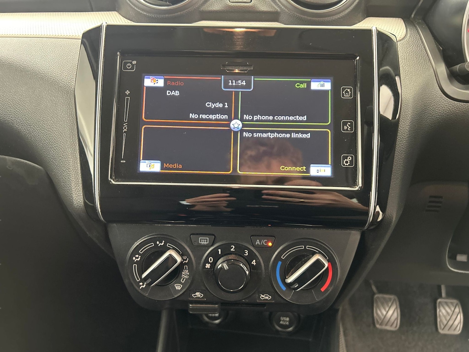 Used Suzuki Swift 2020 for sale - 76147144: Photo 23