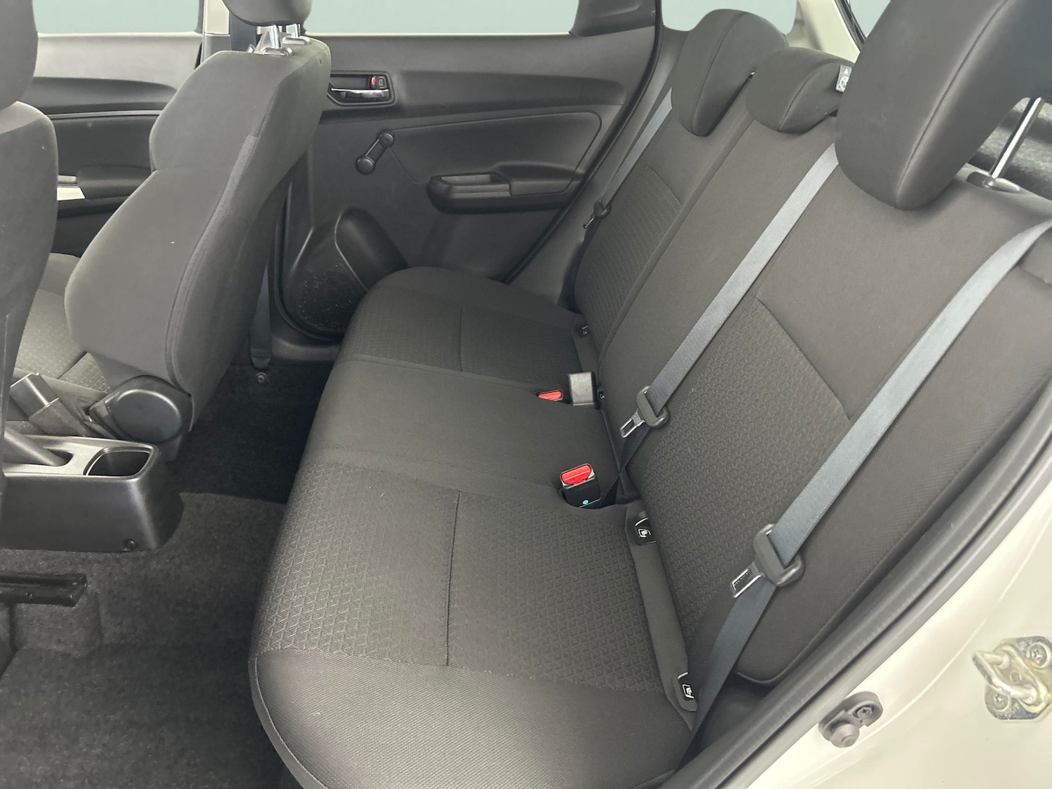 Used Suzuki Swift 2020 for sale - 76147144: Photo 31
