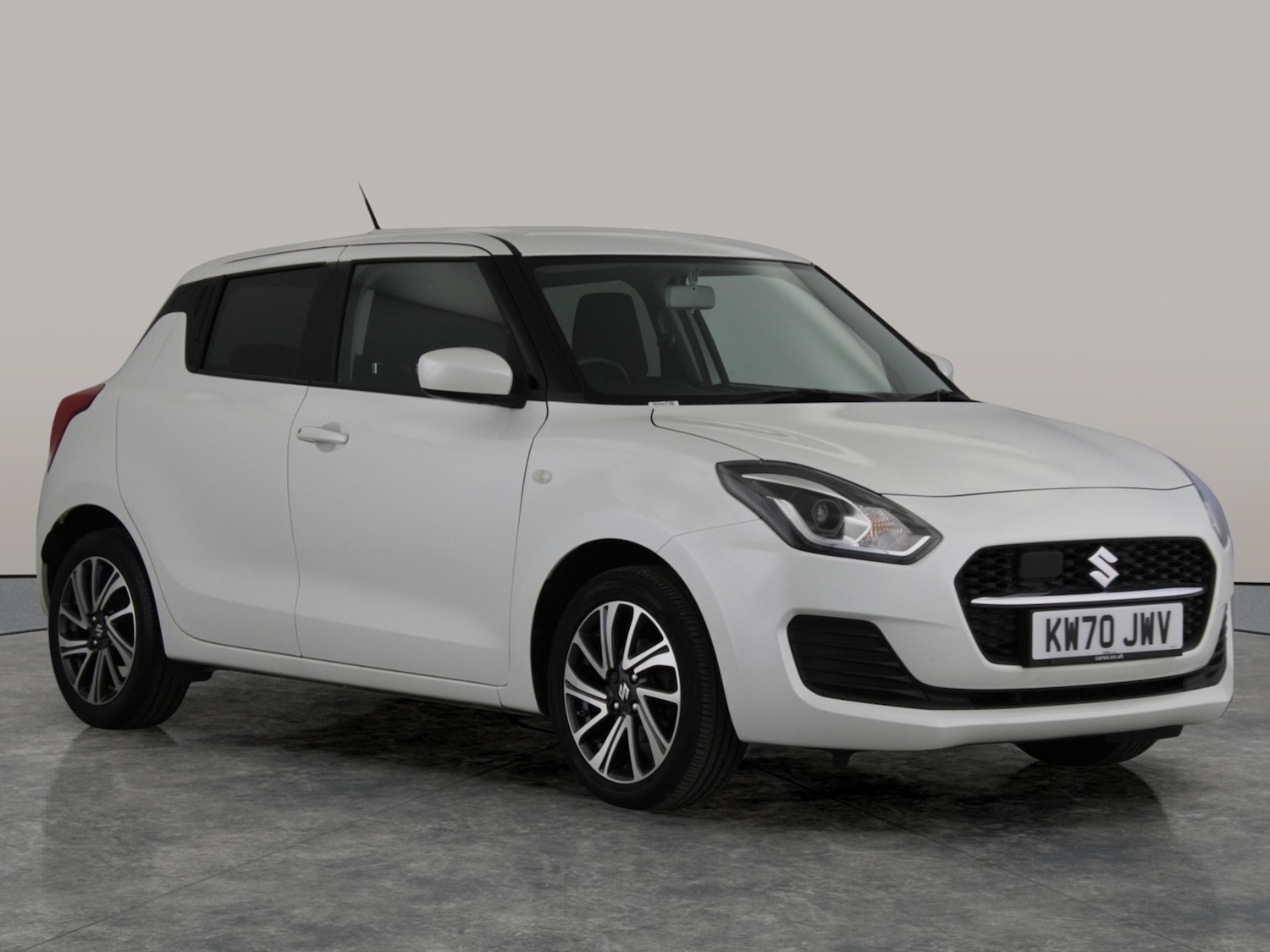 Used Suzuki Swift 2020 for sale - 76147144: Photo 5