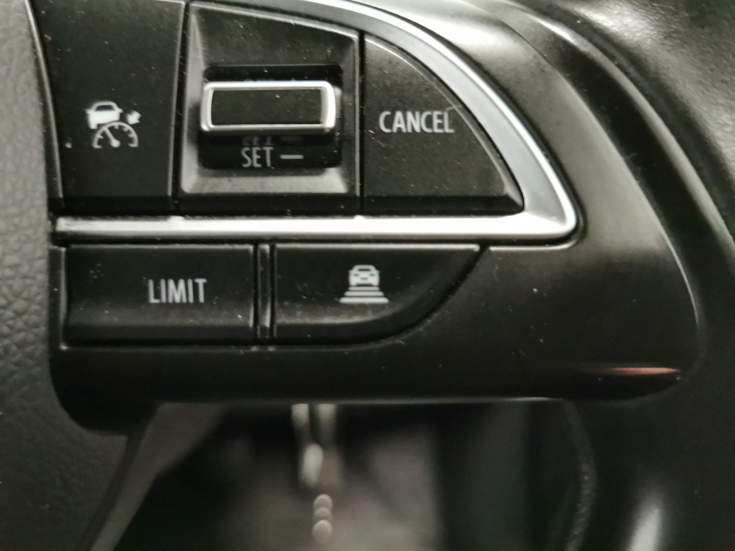 Used Suzuki Swift 2023 for sale - 76595402: Photo 20