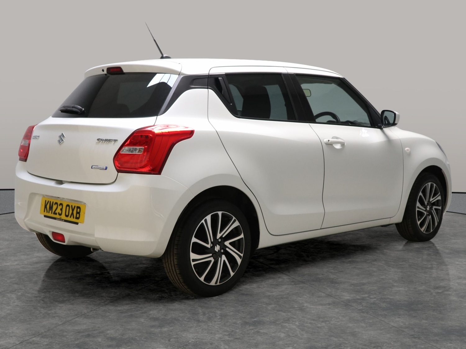 Used Suzuki Swift 2023 for sale - 76595402: Photo 9