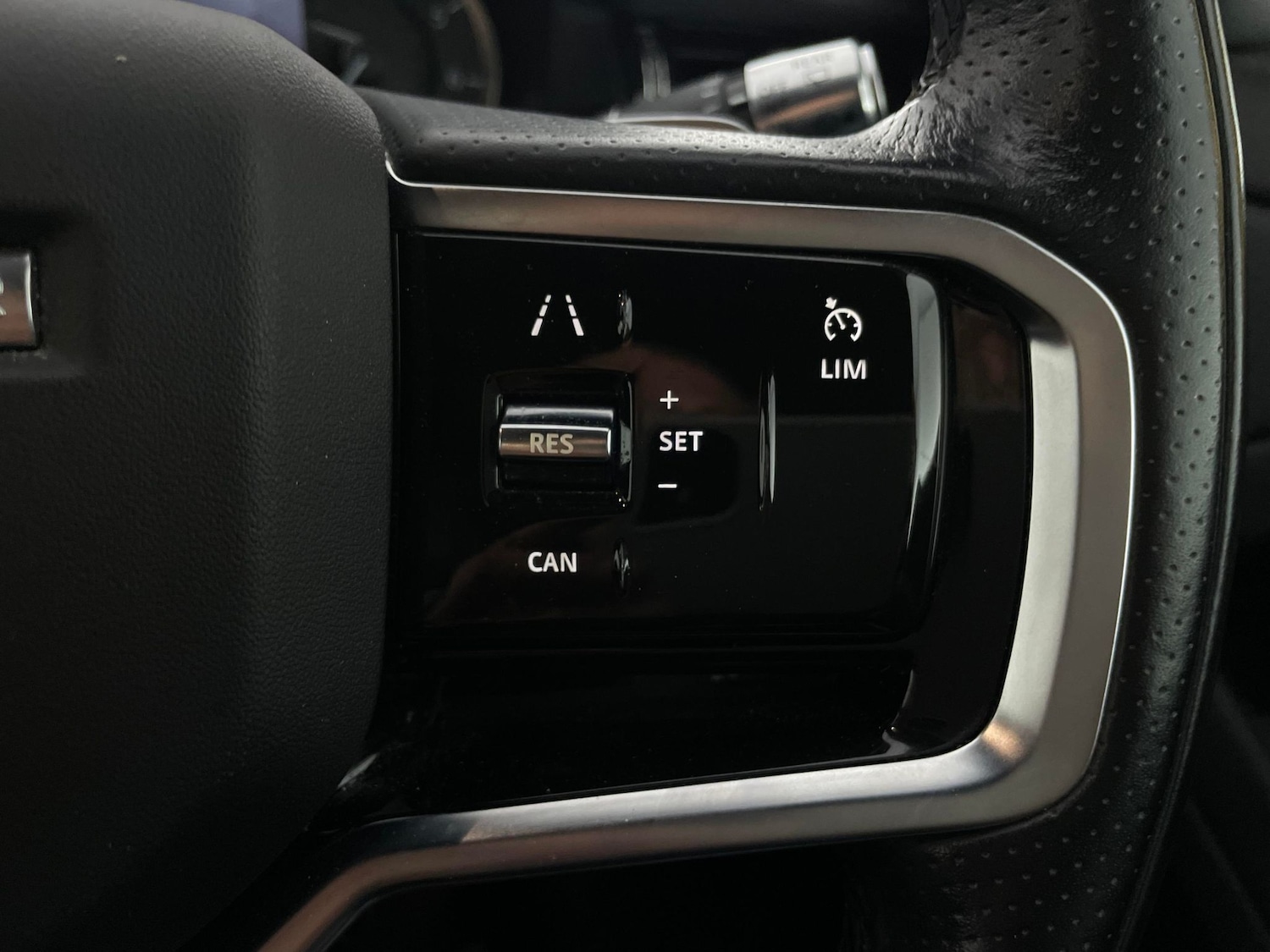 Used Land Rover Range Rover Evoque 2021 for sale - 76405064: Photo 32