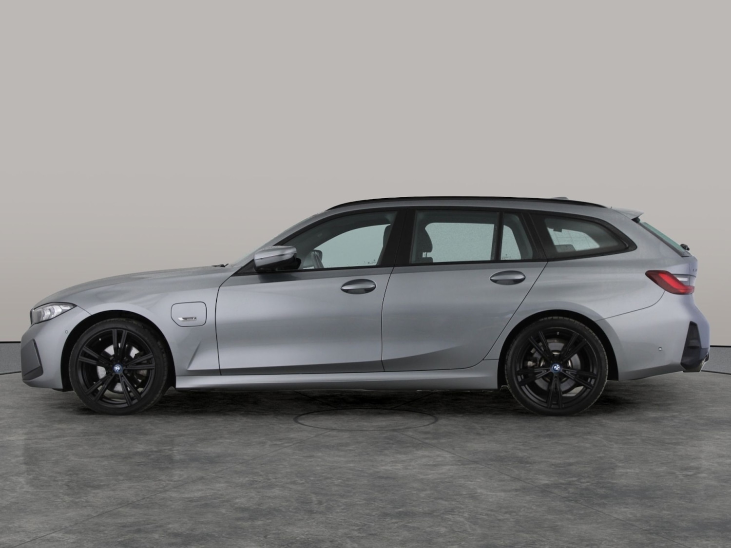 Used BMW 3 Series 2023 for sale - 76353448: Photo 17