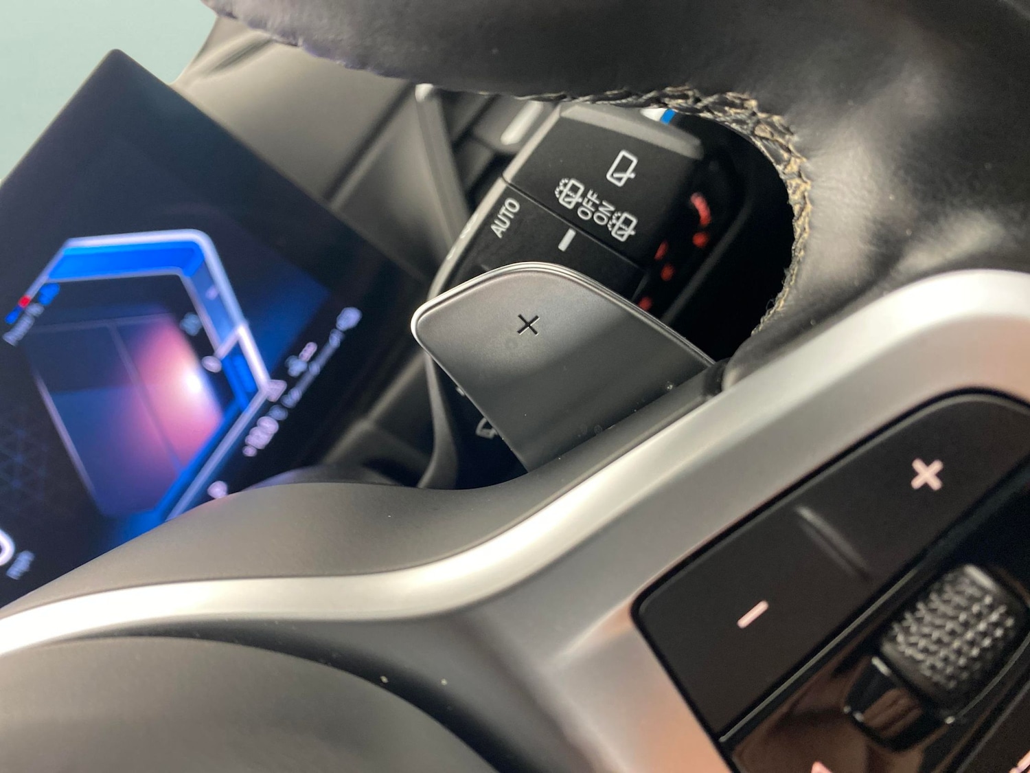 Used BMW 3 Series 2023 for sale - 76353448: Photo 23