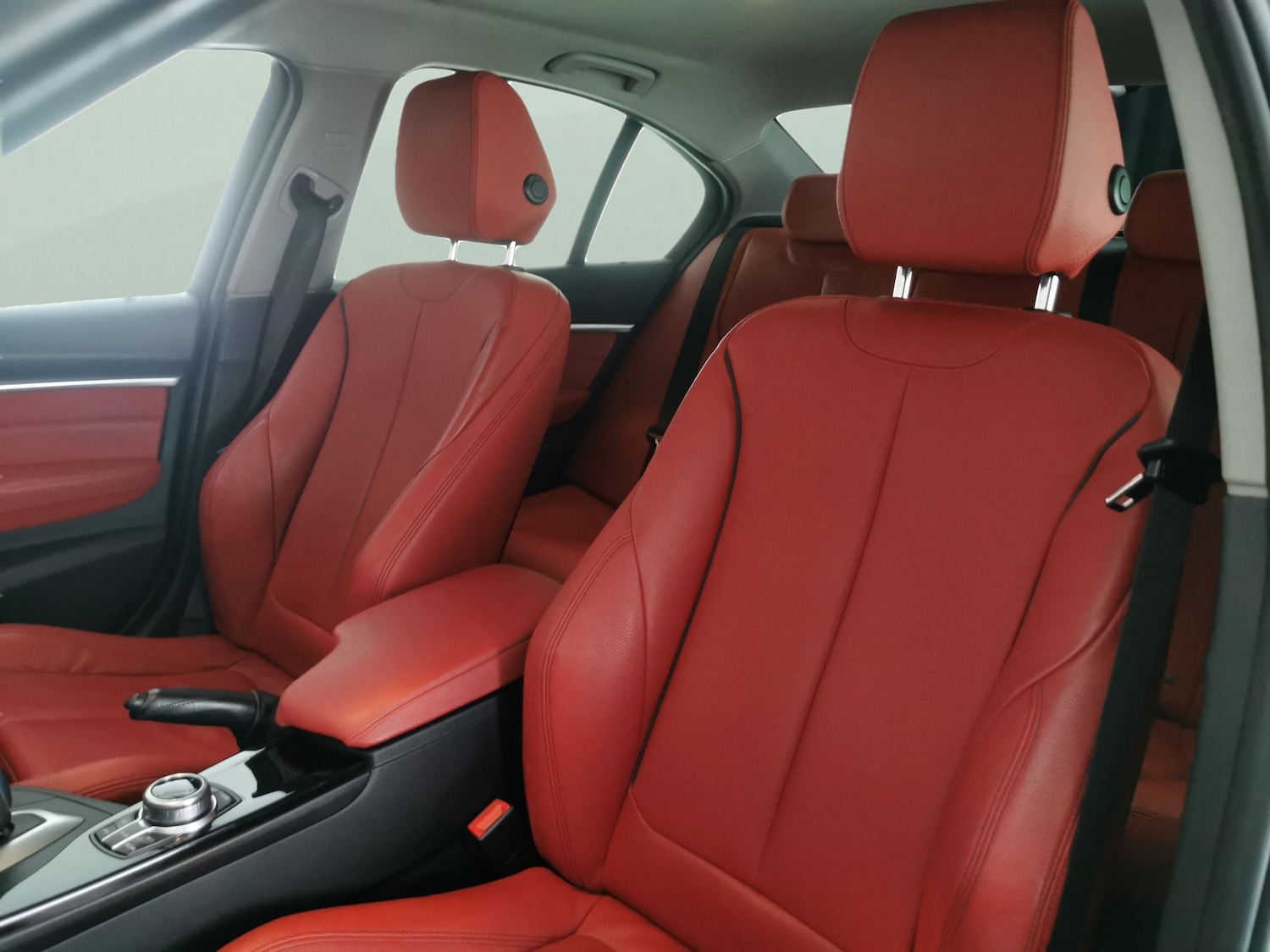 Used BMW 3 Series 2017 for sale - 76663539: Photo 5