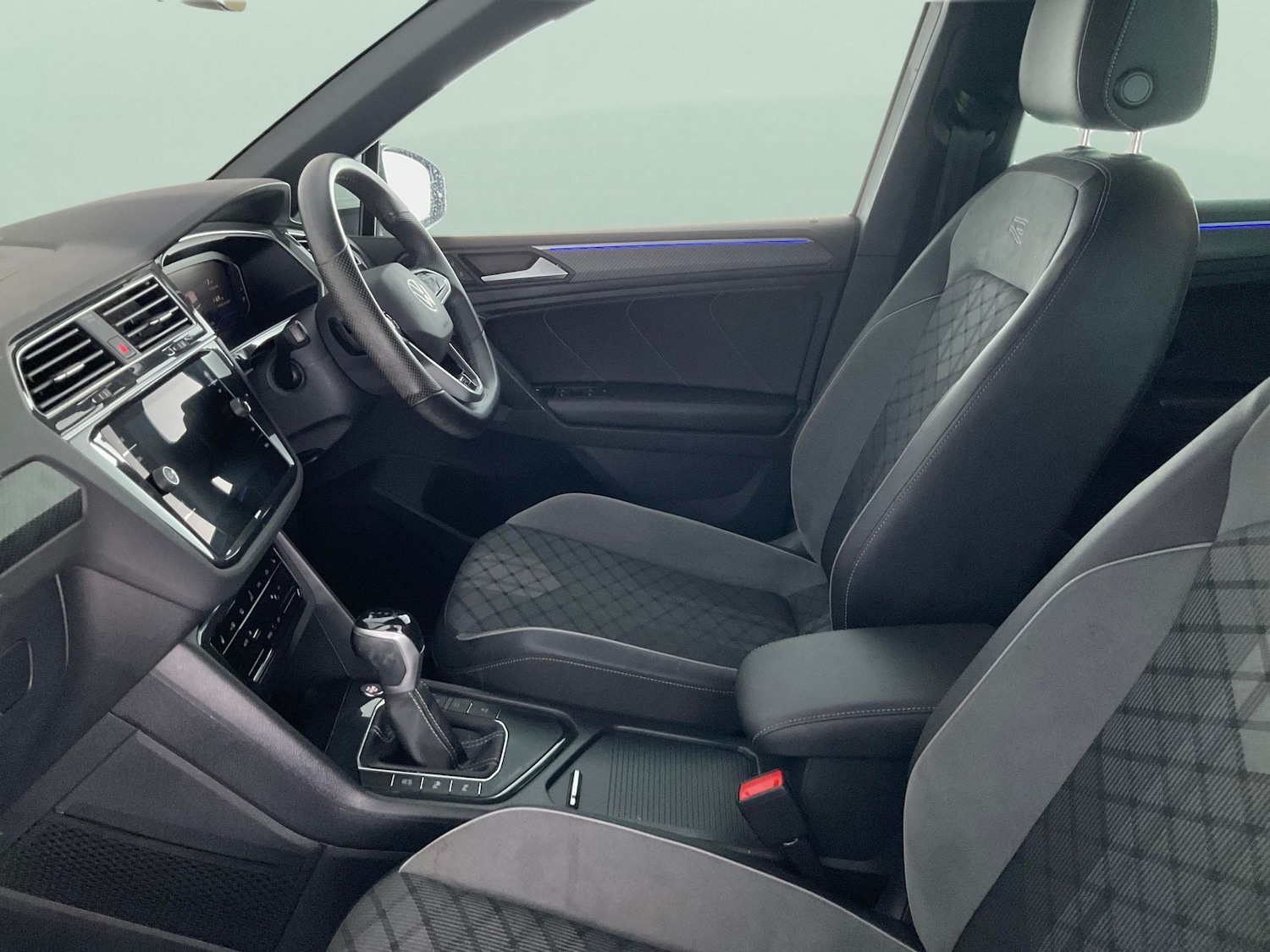 Used Volkswagen Tiguan 2022 for sale - 76946441: Photo 4