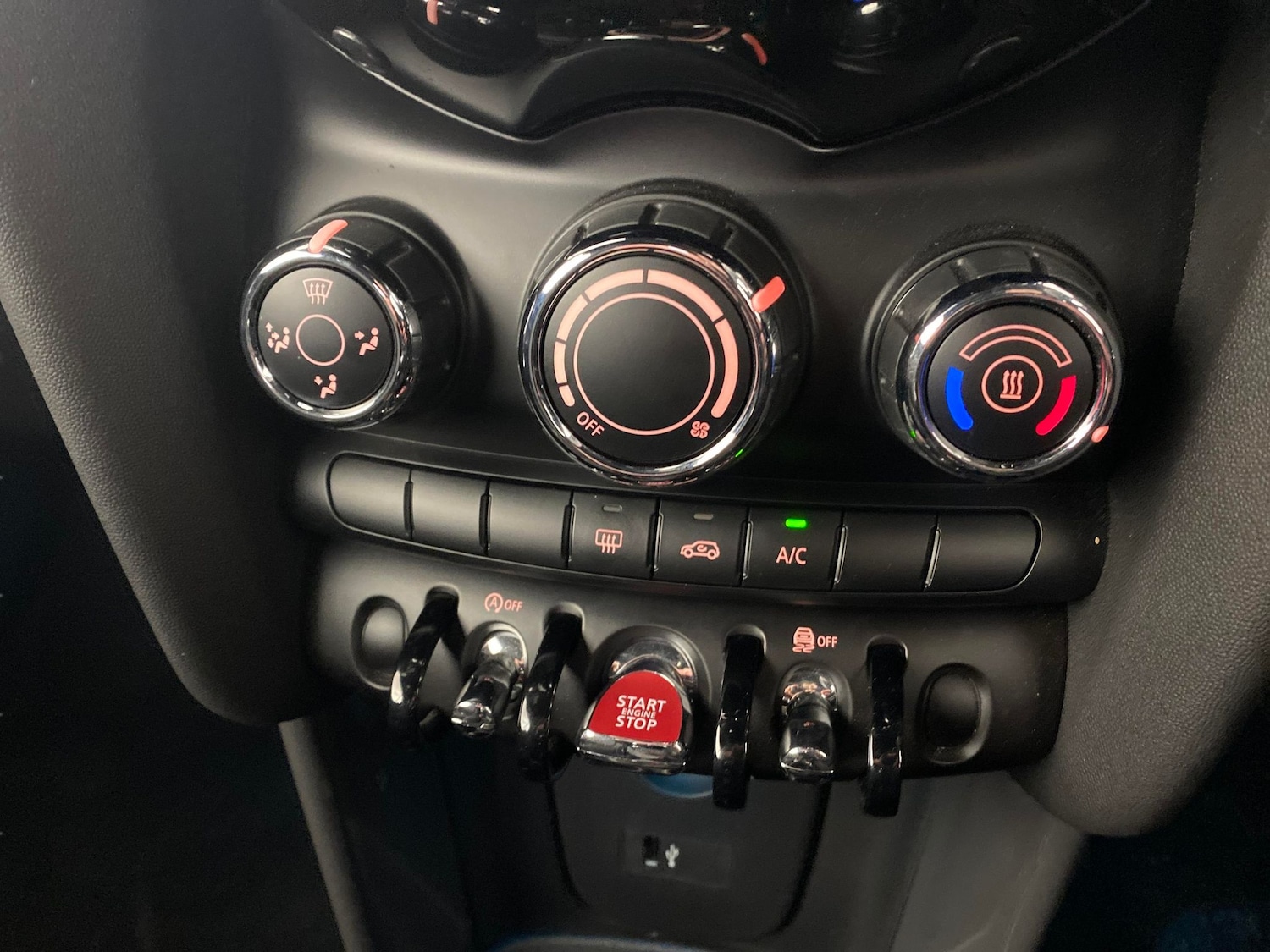 Used MINI Convertible 2019 for sale - 77981278: Photo 17