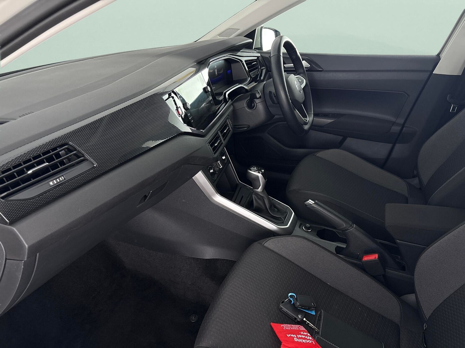 Used Volkswagen Polo 2024 for sale - 77995443: Photo 4