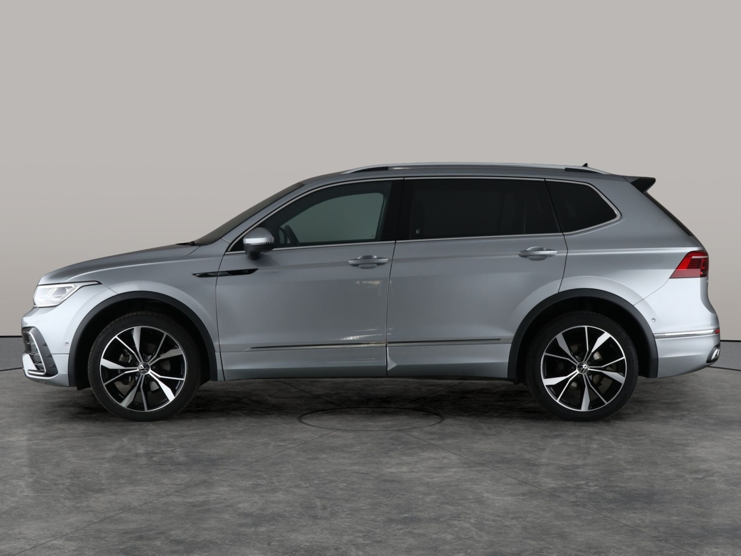 Used Volkswagen Tiguan Allspace 2022 for sale - 76464115: Photo 15