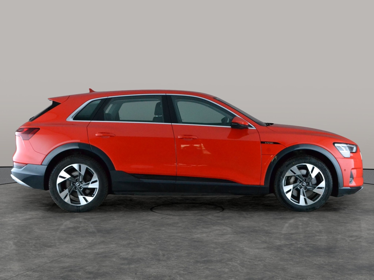 Used Audi e-tron 2021 for sale - 78094328: Photo 10