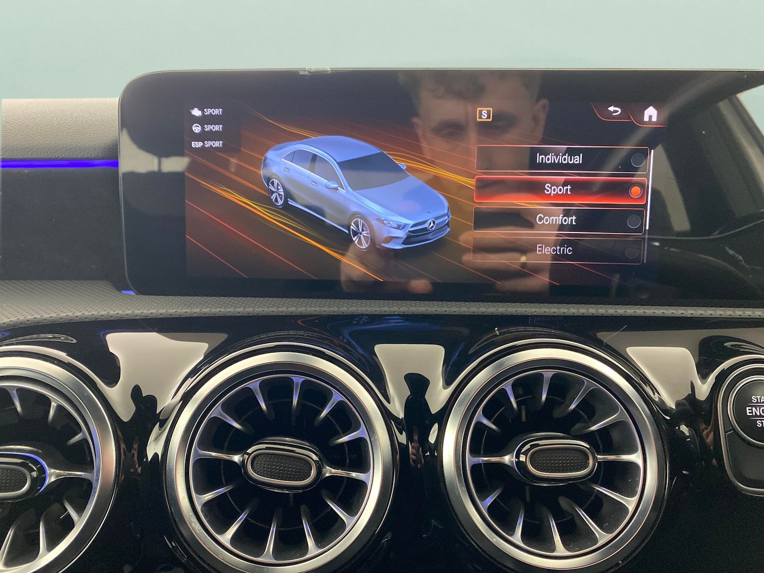 Used Mercedes-Benz A-Class 2022 for sale - 76664739: Photo 16