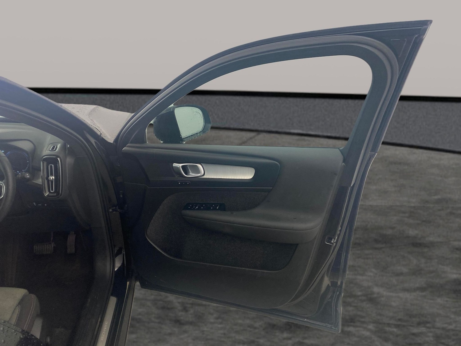 Used Volvo XC40 2022 for sale - 78012494: Photo 27