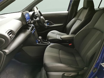 Used Toyota Yaris Cross 2022 for sale - 76935152: Photo