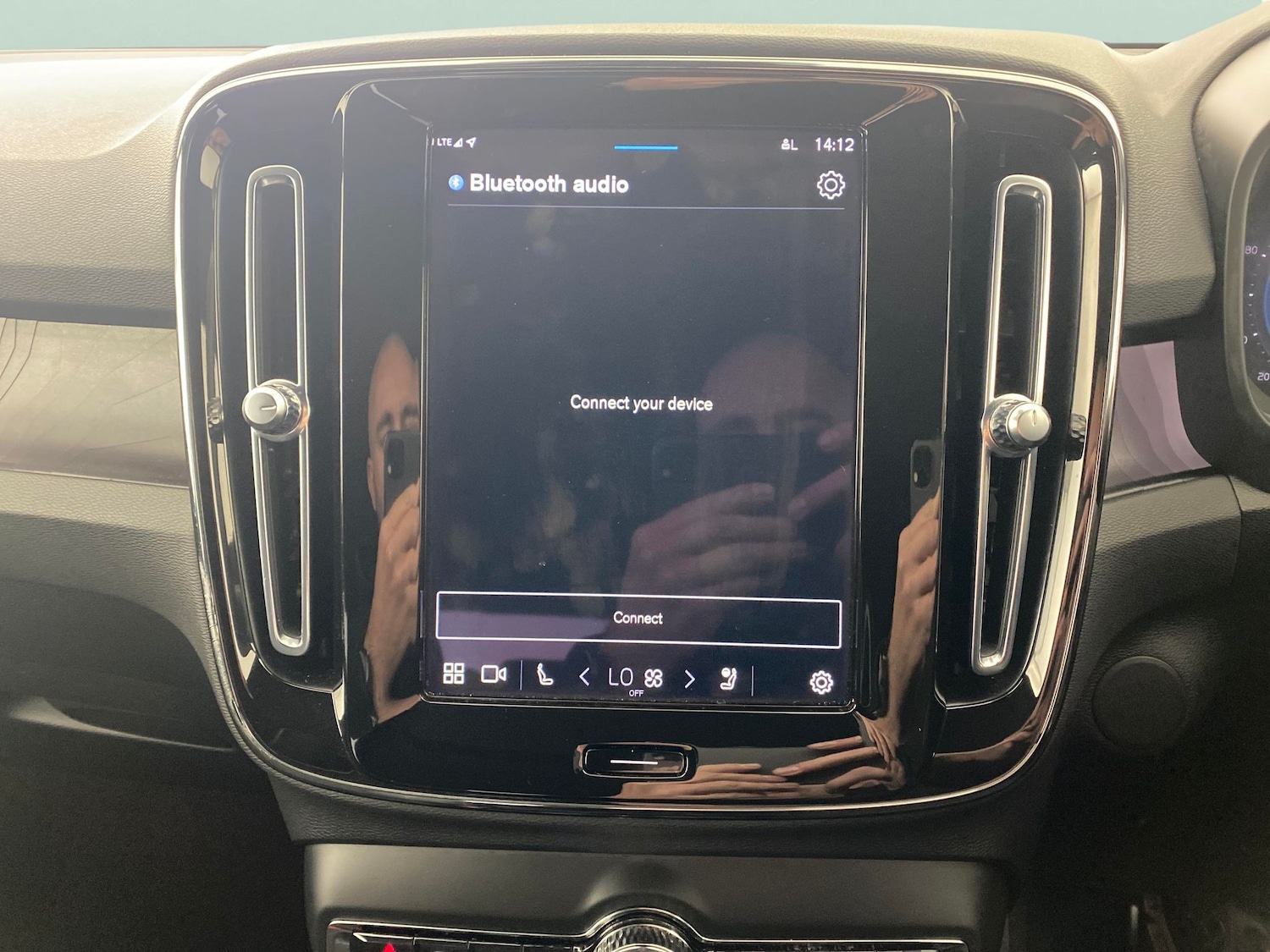 Used Volvo XC40 2022 for sale - 76402991: Photo 24