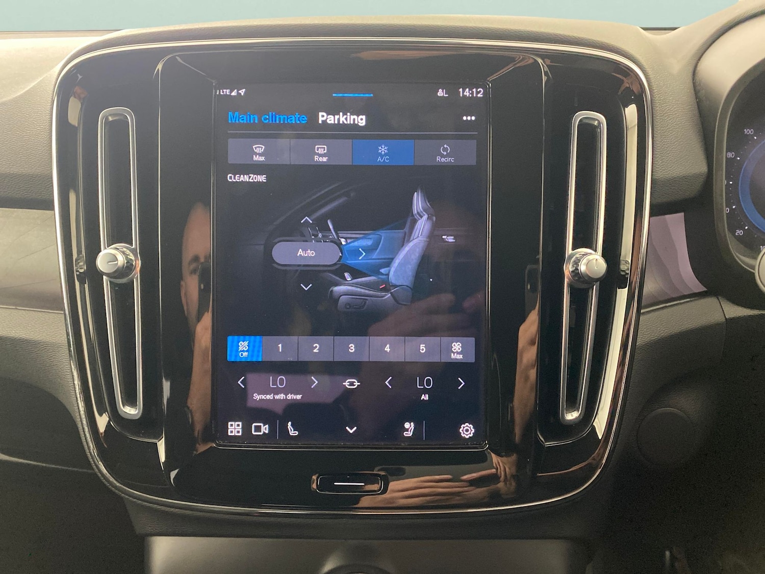 Used Volvo XC40 2022 for sale - 76402991: Photo 26