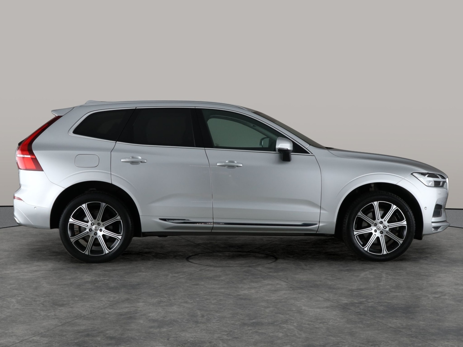 Used Volvo XC60 2019 for sale - 76978196: Photo 10