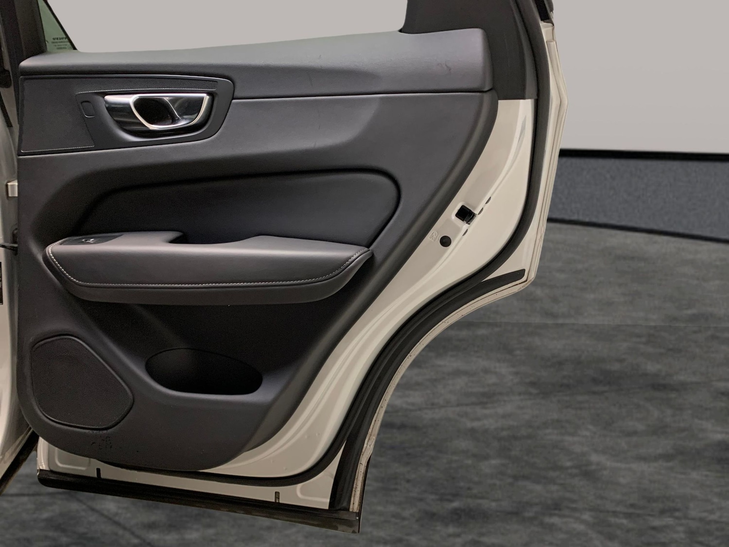 Used Volvo XC60 2019 for sale - 76978196: Photo 29