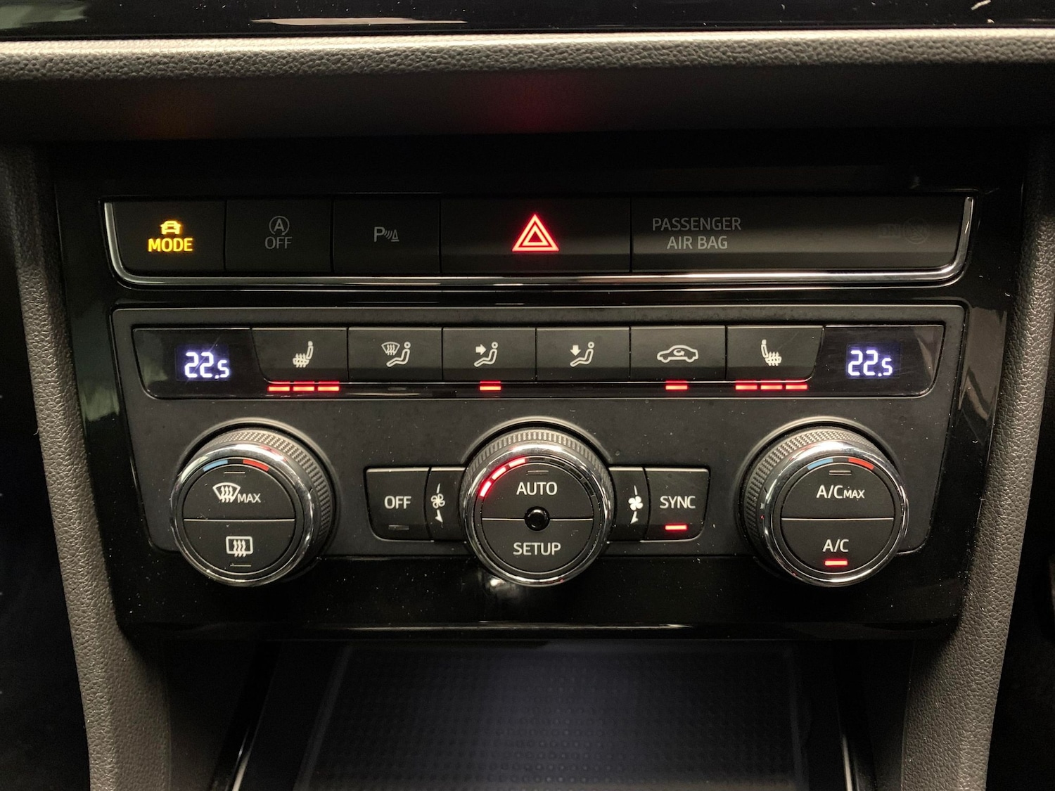 Used SEAT Leon 2019 for sale - 76984499: Photo 21