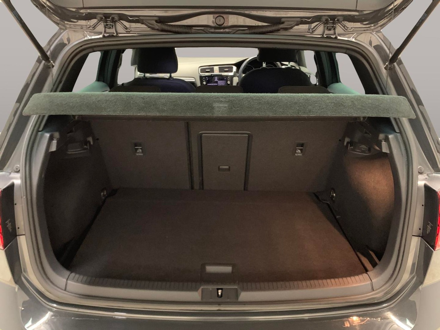 Used Volkswagen Golf 2020 for sale - 77178550: Photo 30