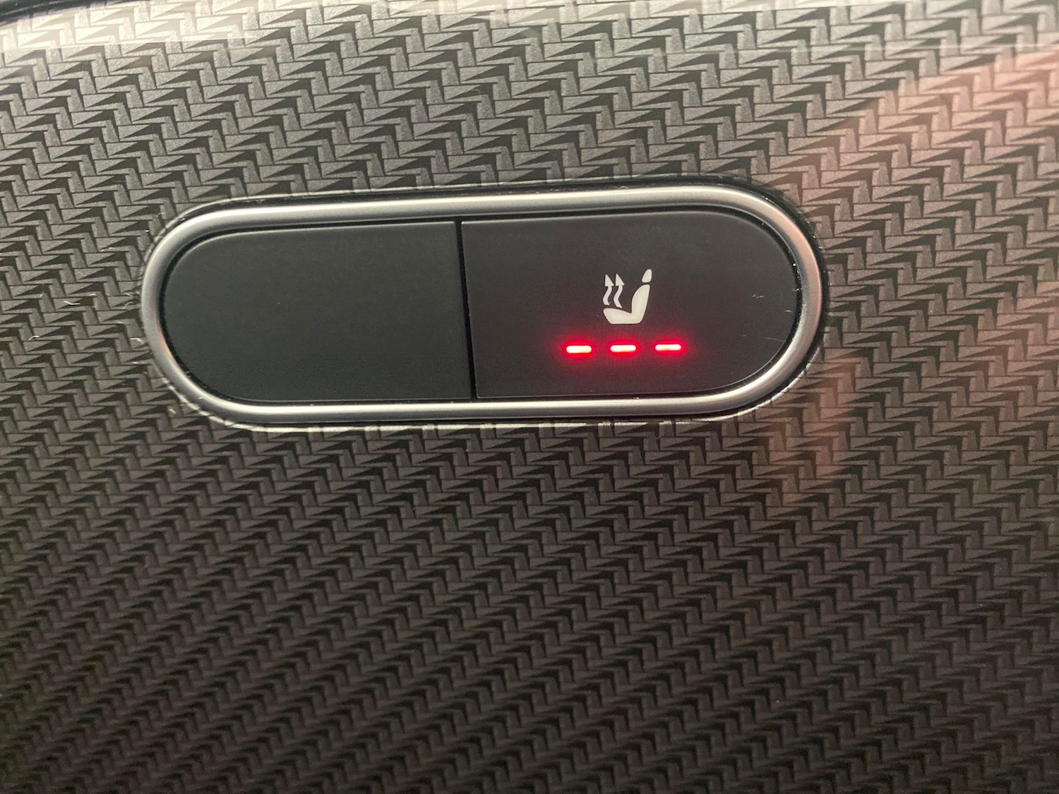 Used Mercedes-Benz GLA 2020 for sale - 77138092: Photo 17